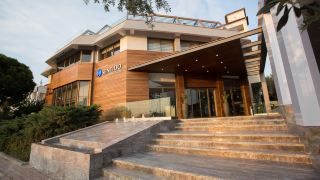 paloma-marina-suites-adult-only