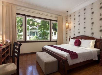 Hanoi Golden Moon Hotel & Travel