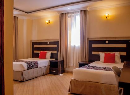 Mara Frontier Hotel