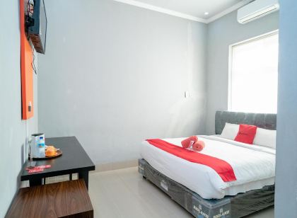 RedDoorz @ Jalan Pendidikan Mataram