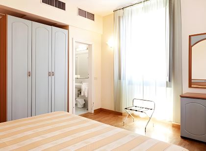 Hotel Savoia & Campana