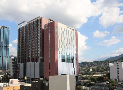 City Express Plus by Marriott Monterrey Centro
