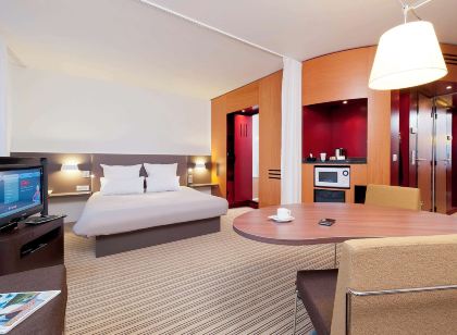 Novotel Suites Gare Lille Europe