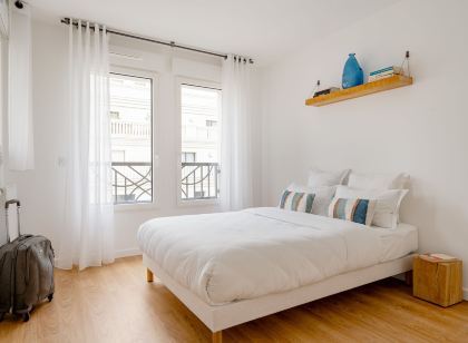 雷瓦洛瓦-儒爾斯·凡爾納愛德加公寓