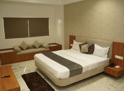 Hotel Bajaj Residency