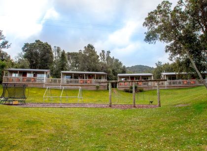 Blue Lake Top 10 Holiday Park