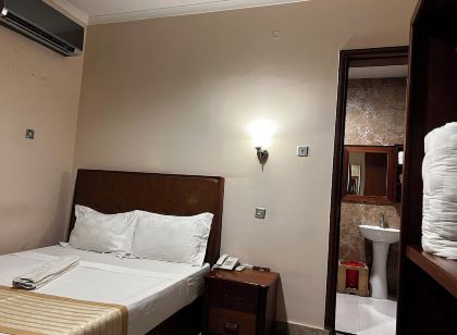 K27 Premier Backpackers