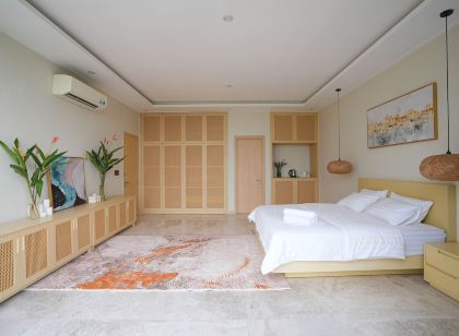 Kiwuki Beachfront Villa