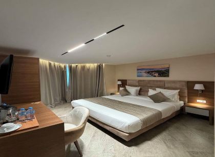 hotel kyrline