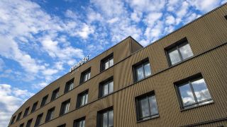 hotel-one66-free-parking-garage