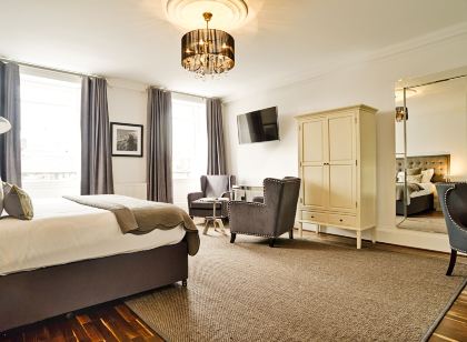 Joivy Luxury George Street Apartments: Forth Suite