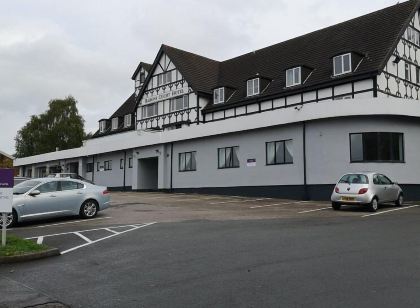 Barons Court Hotel Walsall