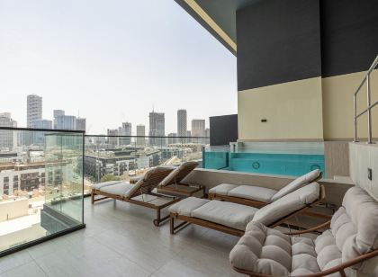 Gala Guests - Binghatti Onyx Suites
