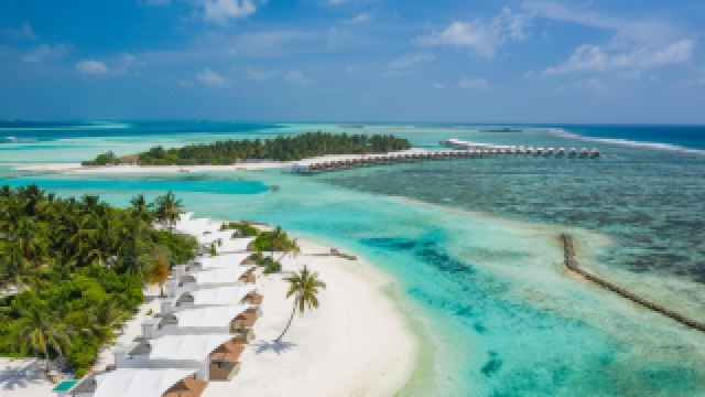 cinnamon-hakuraa-huraa-maldives-all-inclusive