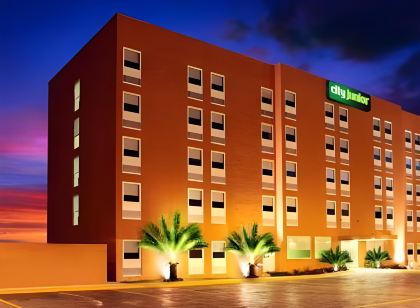 City Express Junior by Marriott Cancun