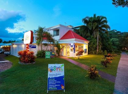 Port Douglas Motel