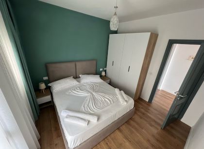 Wave Beachfront Apartments