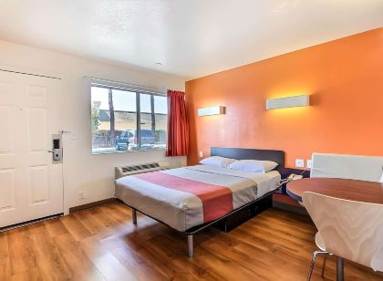 모텔 6 새너제이 사우스