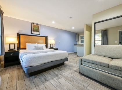 Hotel Point Loma