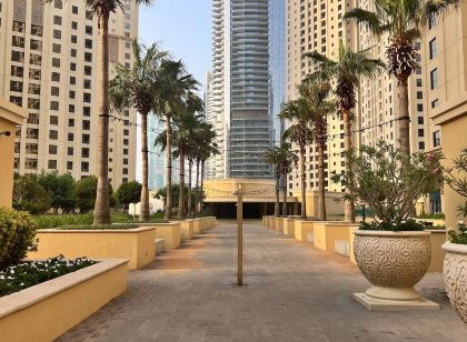Robin Beach Hostel JBR