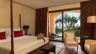 cascade-wellness-resort
