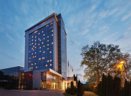 Vilnius Park Plaza Hotel, Restaurant & Terrace, Panorama Bar, Conference & Banquet Center