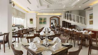 ramada-by-wyndham-beach-hotel-ajman