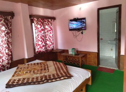 Hotel Hema Holiday Home