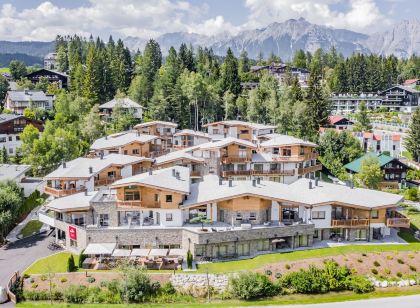 AlpenParks Chalet & Apartment Alpina Seefeld