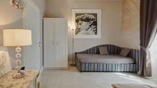 leone-x-guest-house
