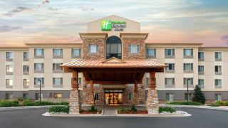 holiday-inn-express-and-suites-denver-airport-an-ihg-hotel