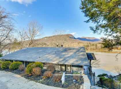 Hot Tub & Lakefront Deck: Cabin on Lake Lure