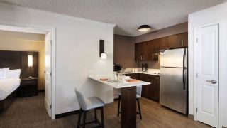sonesta-es-suites-fresno