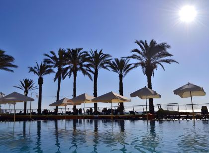 Qawra Palace Resort & Spa