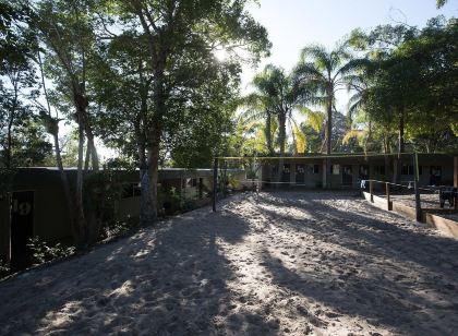 Nomads Noosa Youth Resort