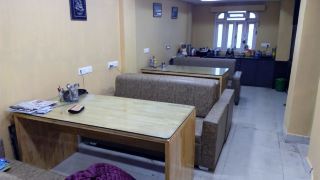 hotel-ratna