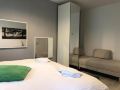 green-apartment-7-lovely-green