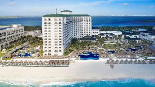 jw-marriott-cancun-resort-and-spa
