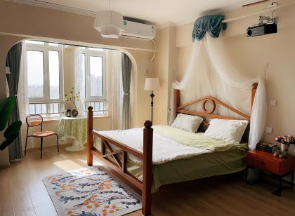 悅榕灣解憂棧管家公寓(央美附中明潤廣場燕順路分店)