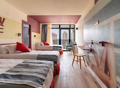 Marina Resort Benidorm - the Original Benidorm Vibe