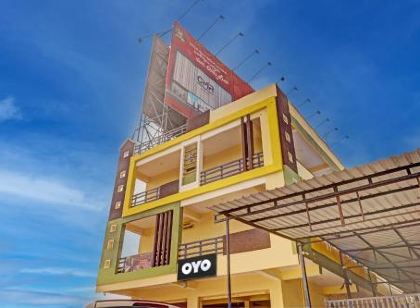 OYO Hotel Akruthi Grand