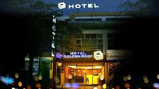 golden-roof-hotel-seri-iskandar