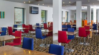 holiday-inn-express-stevenage