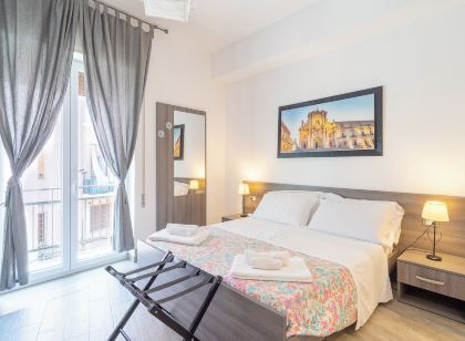 Cavour Rooms