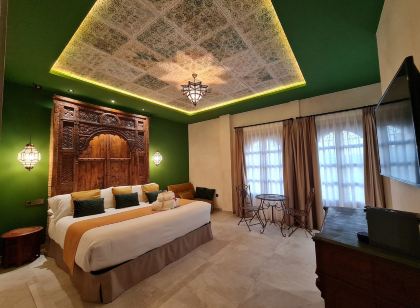 Murallas de Jayran Hotel Boutique