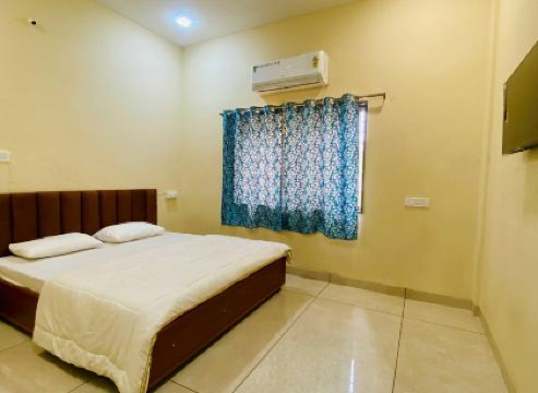 Hotel Rewanchal