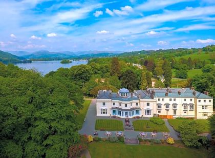 Storrs Hall Hotel