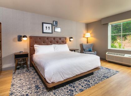 Four Points by Sheraton Deadwood