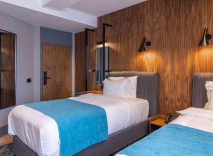Hotel Square by Margo