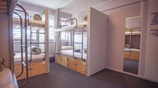 absoloot-hostel-queenstown